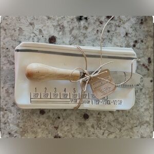 Mud Pie Butter Dish with Curling Knife